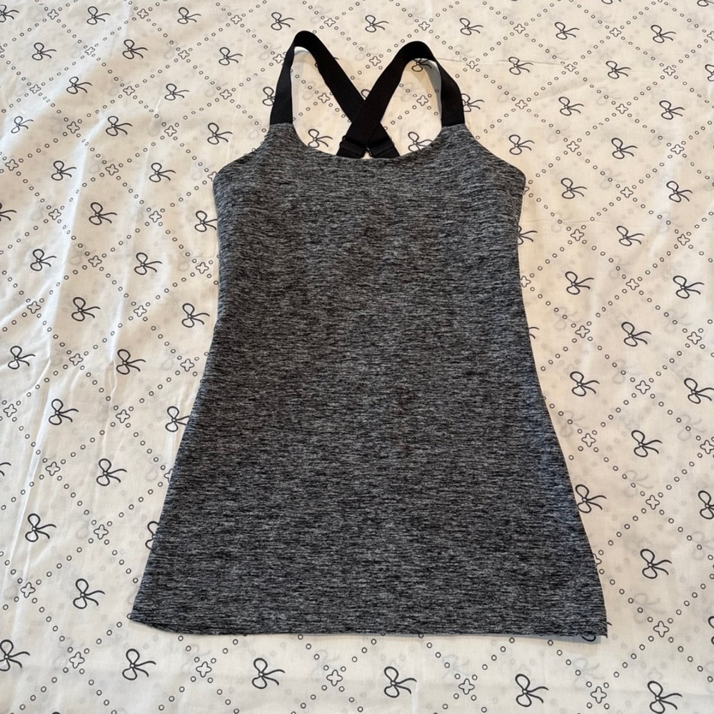 Beyond Yoga grey athletic tank top size small
